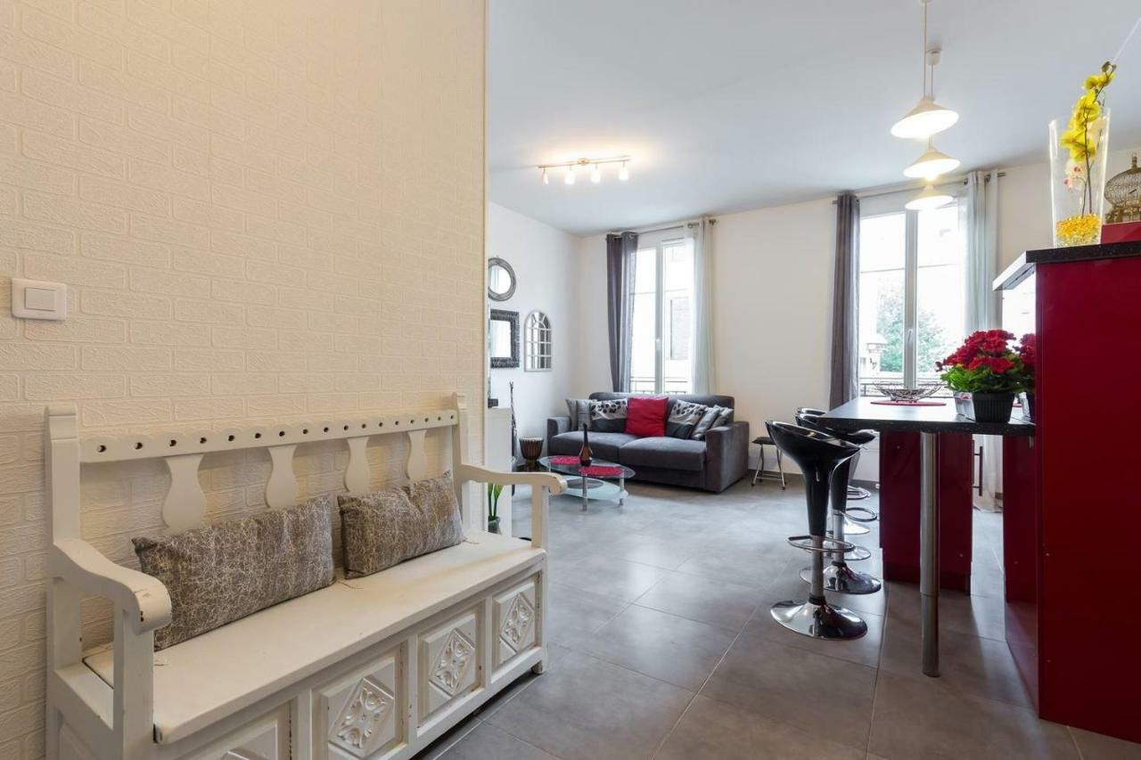 Stylish White And Red Apartments Juan-les-Pins Kültér fotó